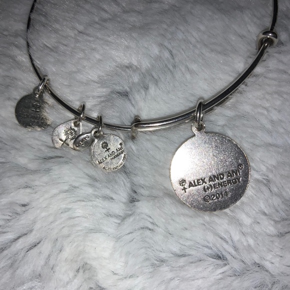 alex and ani lotus bracelet - Picture 5 of 5